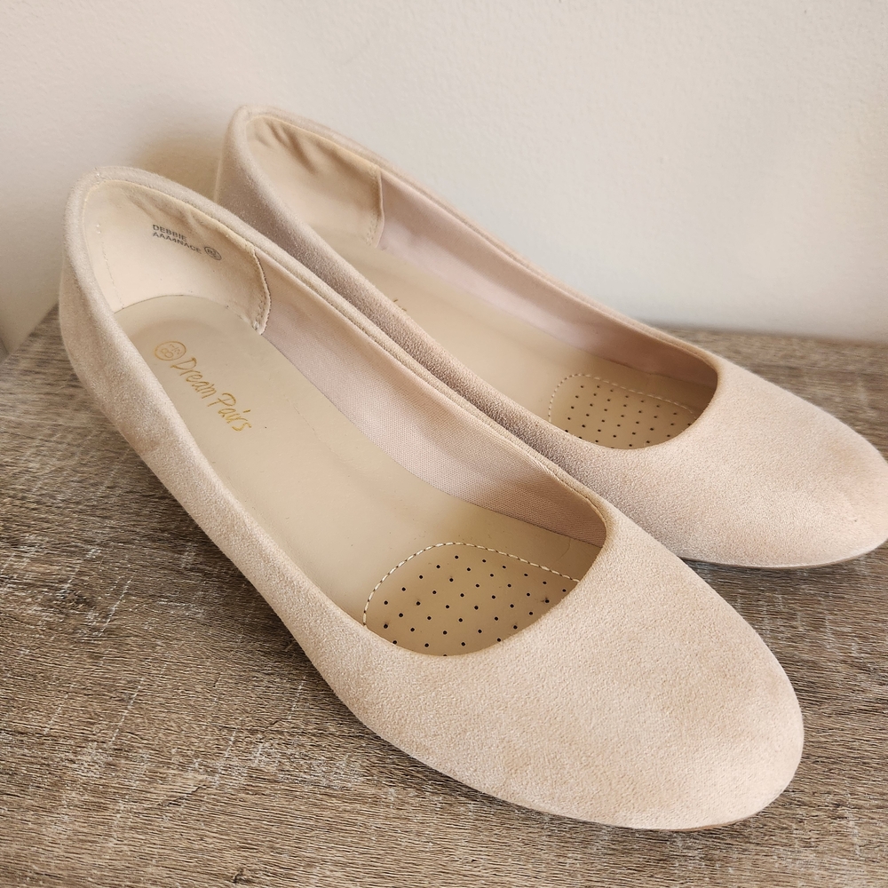 Dream Pairs Women's Cream Ballet Flats